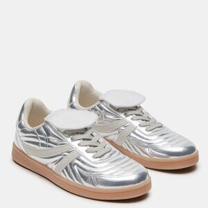 Steve Madden Women's Madrid Silver Sneakers In Size 7M NIB
